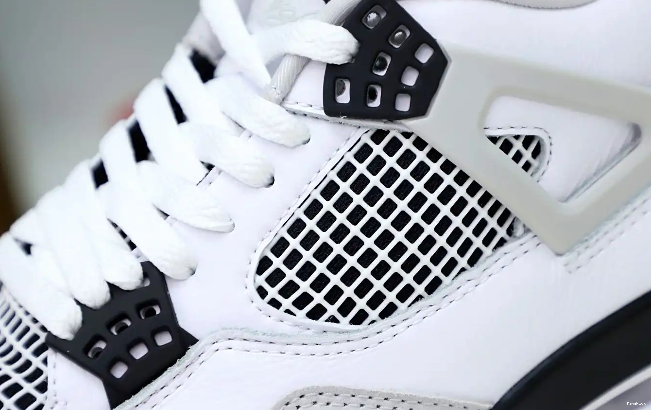 MILITARY JORDAN 4 AIR BLACK 0516